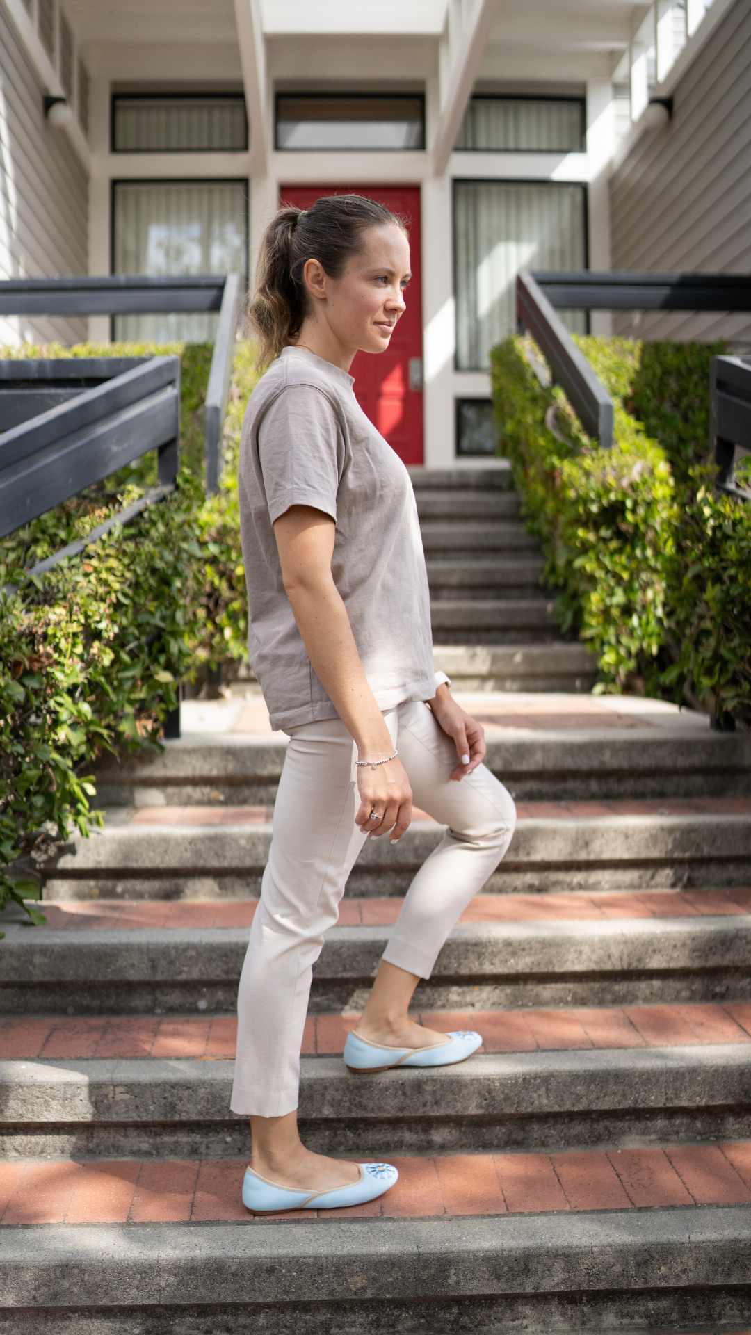 Perfect Jutti flat pairing for Indian and Western outfits